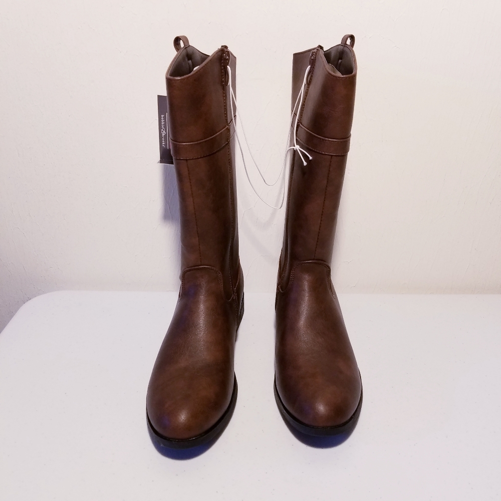 Bobbie & Brooks Ladies Must Haves